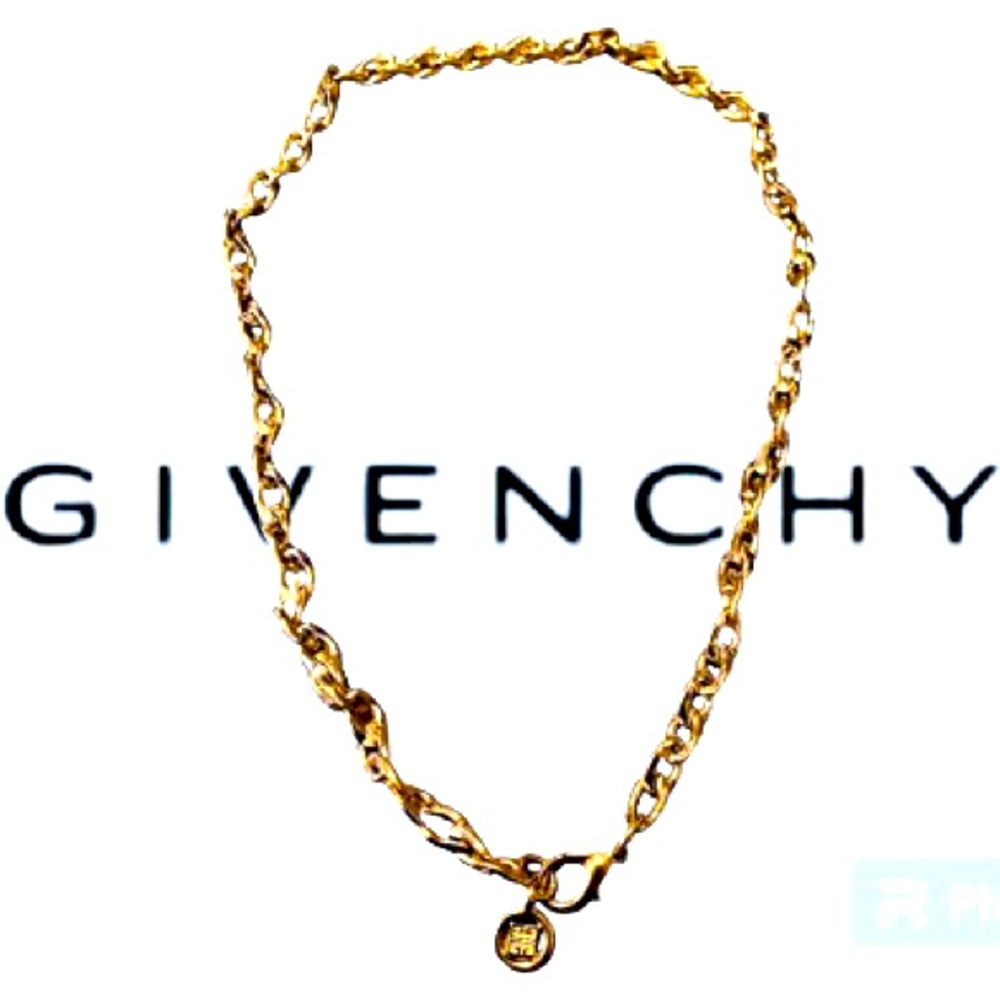 GIVENCHY~Authentic Vintage Gold Plated Link Necklace